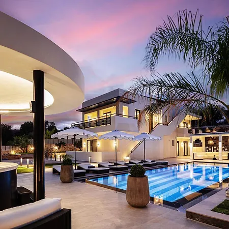 Leska Villa *